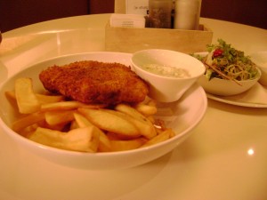 Fillet of fish, with chips and salad